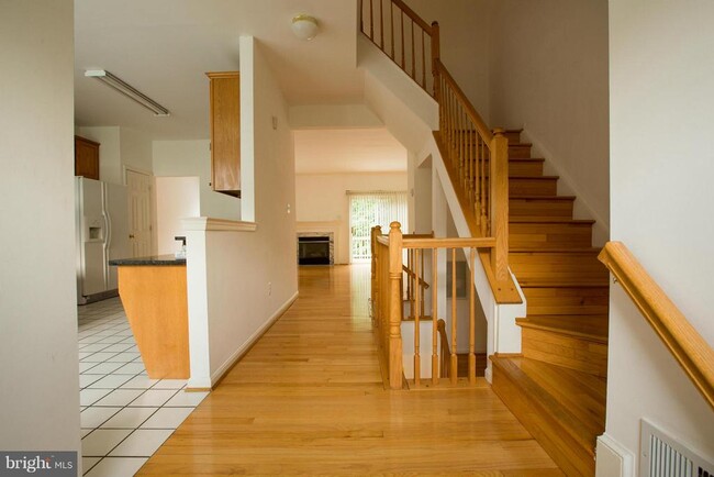 Building Photo - 2911 Jessica Ct