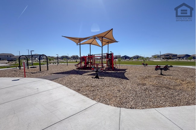 Building Photo - 7407 S Sunrise Way