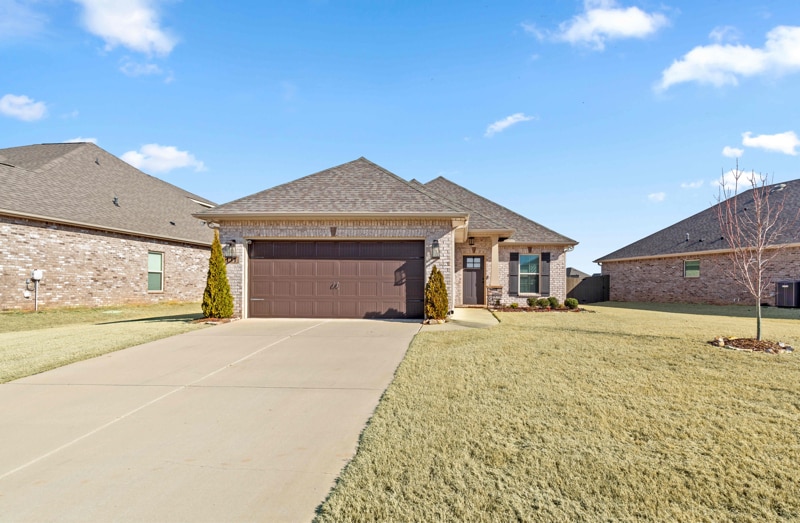 Building Photo - 131 Rita Ann Wy