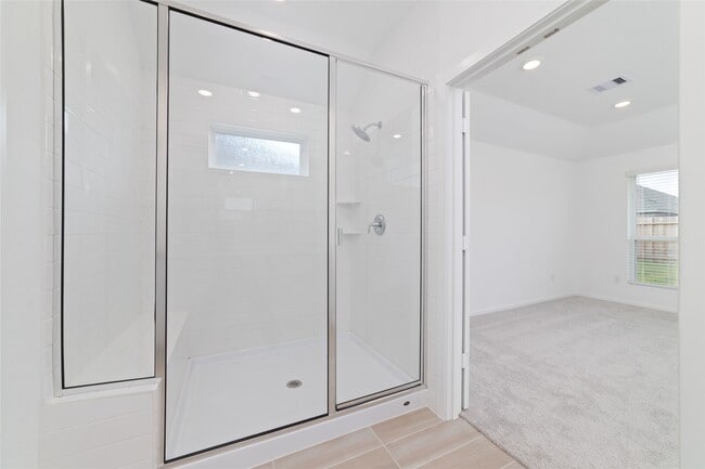 Building Photo - 26818 Lanes Dr