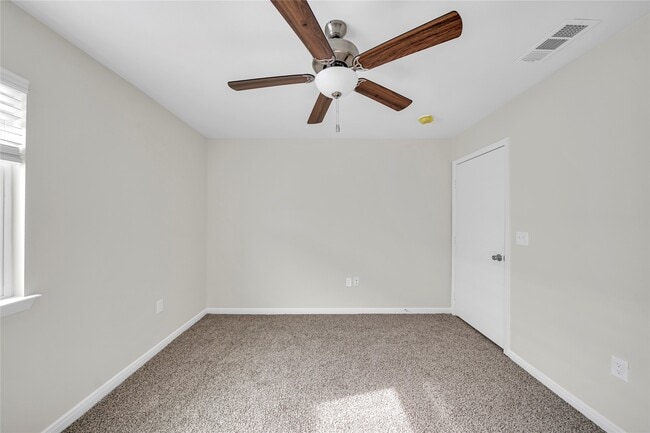 Building Photo - 12619 Ashford Meadow Dr