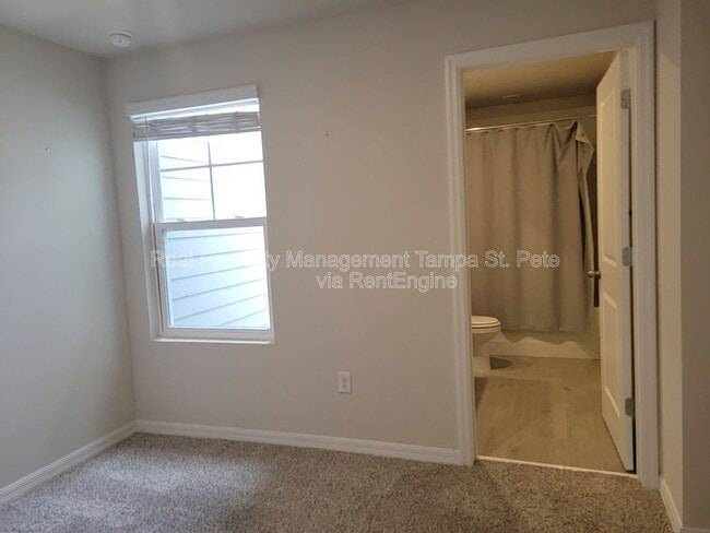 Building Photo - 7694 Momentum Pkwy