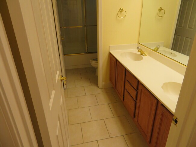Building Photo - 3212 Bear Creek Dr