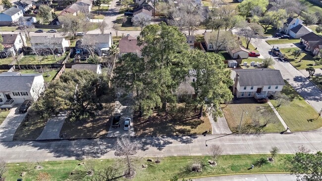 Building Photo - 14410 Louetta Rd