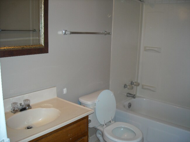 Building Photo - 13 Kingery Hwy