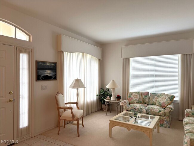 Building Photo - 11081 Lakeland Cir