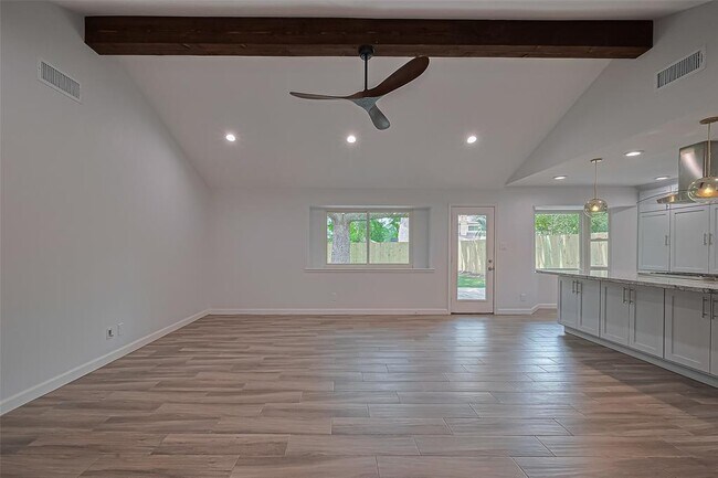 Building Photo - 12319 Attlee Dr
