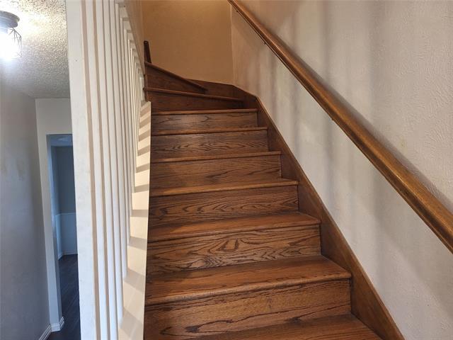 Building Photo - 6917 Bennington Dr