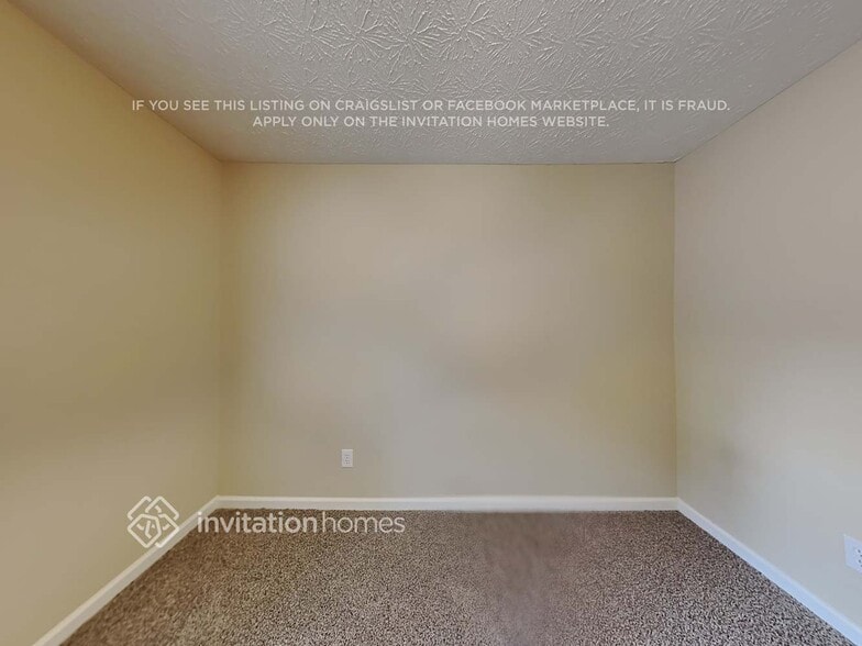 Building Photo - 204 Hawkins Farm Cir