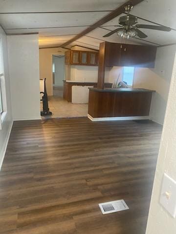 Building Photo - 716 NE 7th Ave