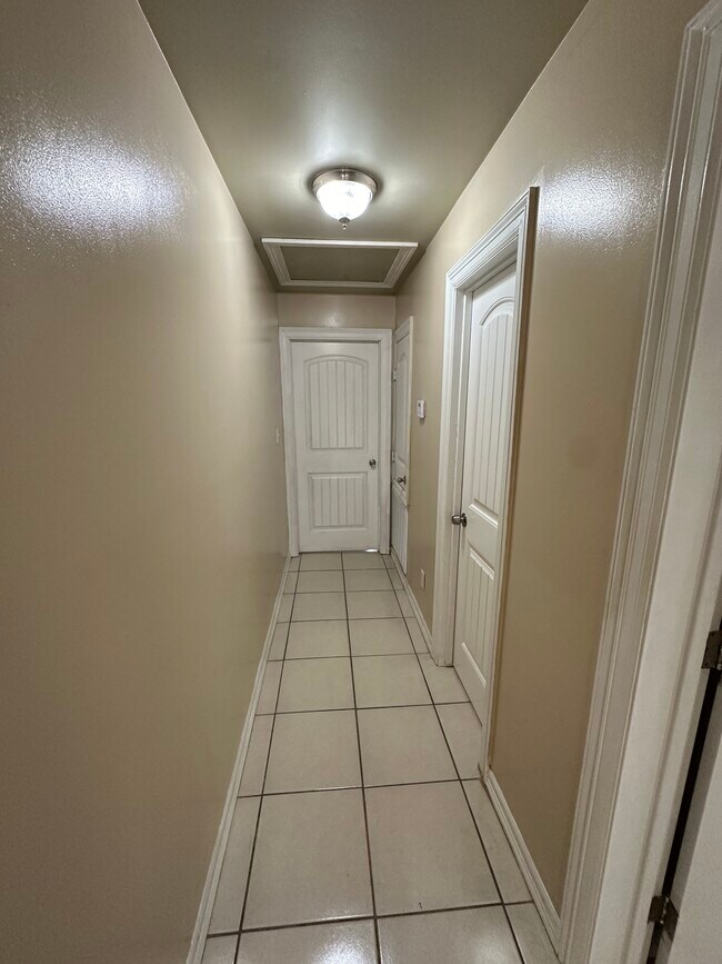 Hallway - 1020 Jesse St