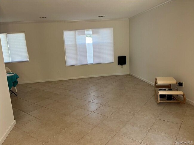 Building Photo - 2905 Fox Ln