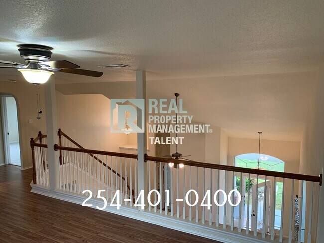 Building Photo - 10121 Orchid Ln