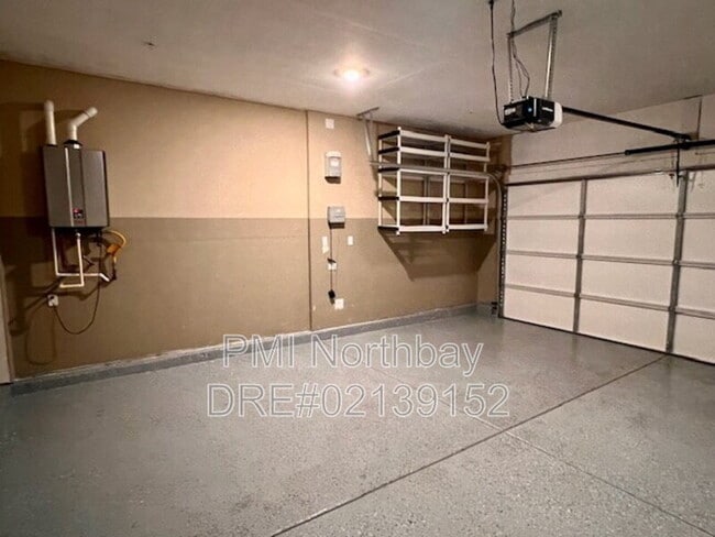 Building Photo - 1476 Descanso Ln