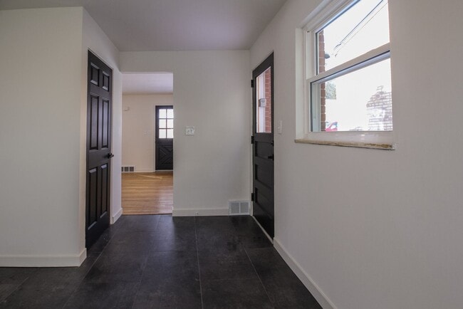 Building Photo - AVAILABLE APRIL 1ST! Do not miss this STUNNING 3-bedroom in Penn Hills!