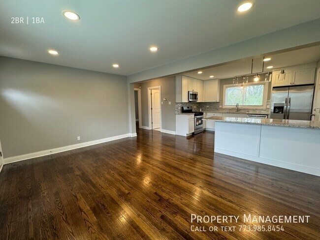 Building Photo - Alsip Area Completely Updated Ranch House ...