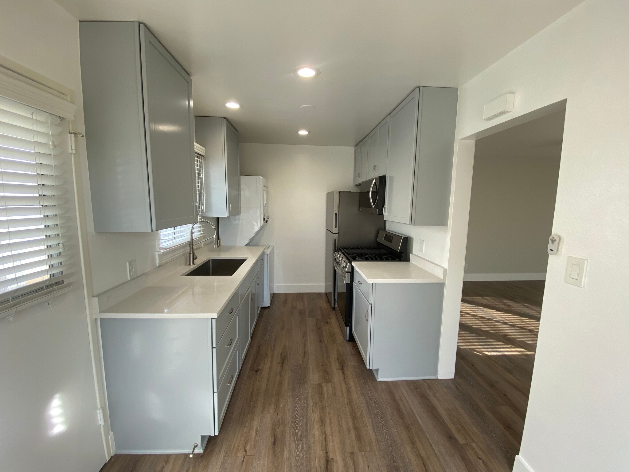 Building Photo - 14316 Condon Ave