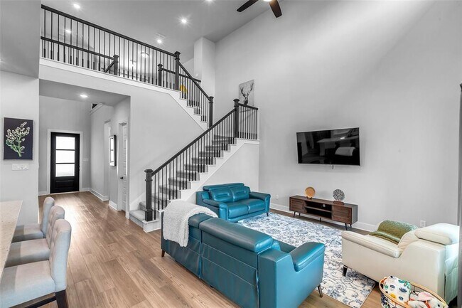 Building Photo - 9219 Trimble Lndg Dr