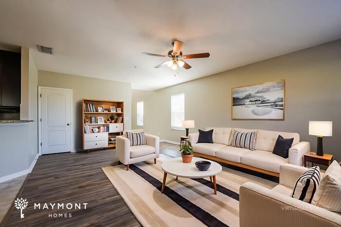 Building Photo - 226 White Dogwood Ln