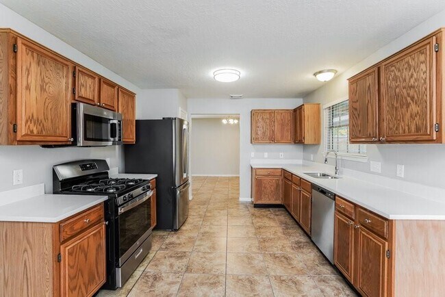 Building Photo - 801 Wisdom Dr