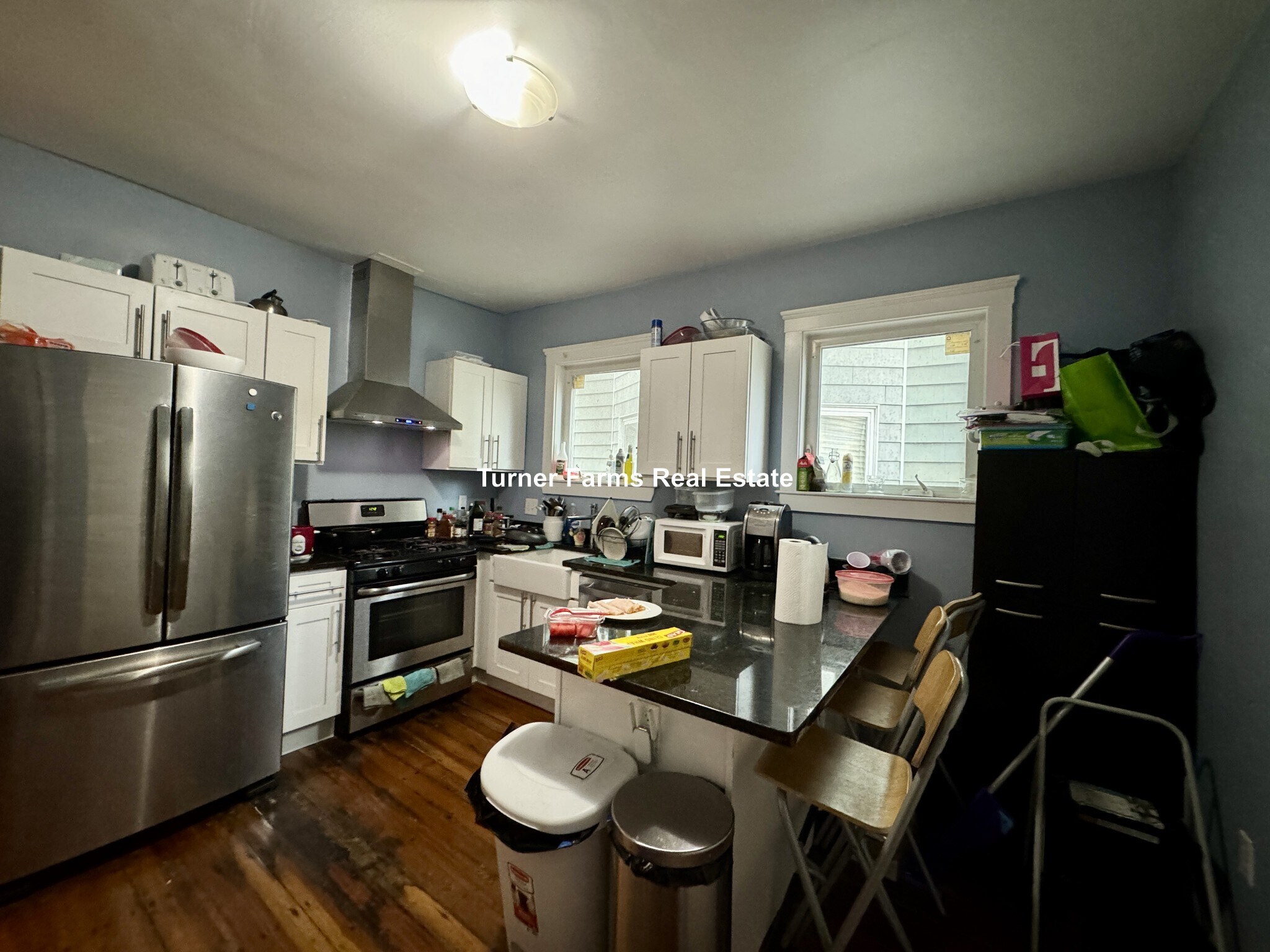 Building Photo - 374 Prospect St