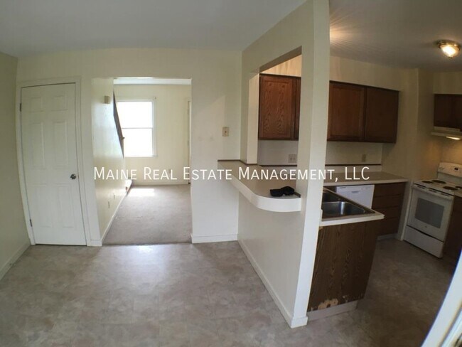 Building Photo - 45 Valley View Ln