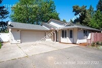 Building Photo - 9716 NE 61st Ct