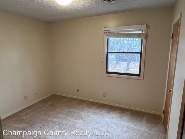 Building Photo - 3 br, 2.5 bath House - 1913 Scottsdale Dr.