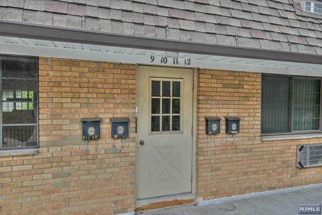Building Photo - 8993-93 Teaneck Rd