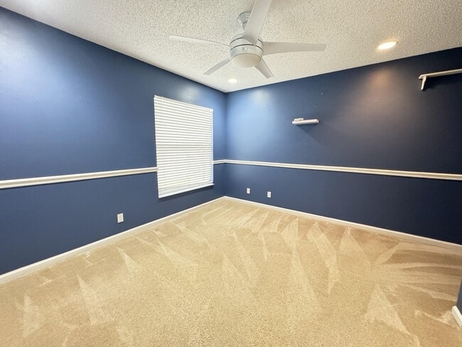 Building Photo - 5413 Rivermill Ln