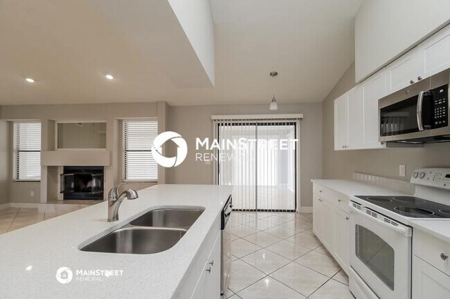 Building Photo - 3 Bedroom Pet-Friendly Home in Palm Bay, FL with Main Street Renewal