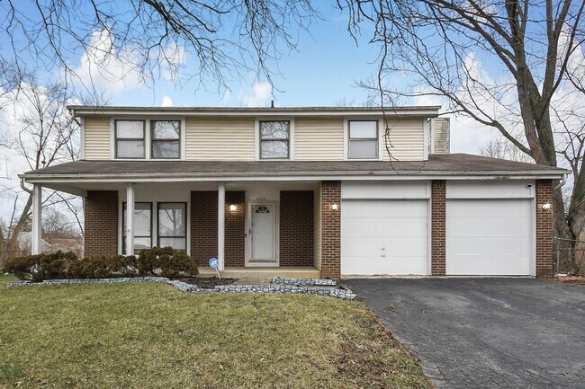 Building Photo - 6590 Bennell Dr