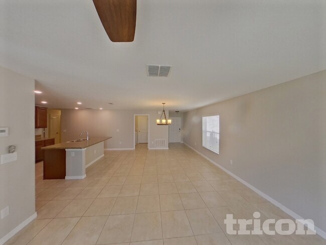 Building Photo - 10923 Rainbow Pyrite Dr