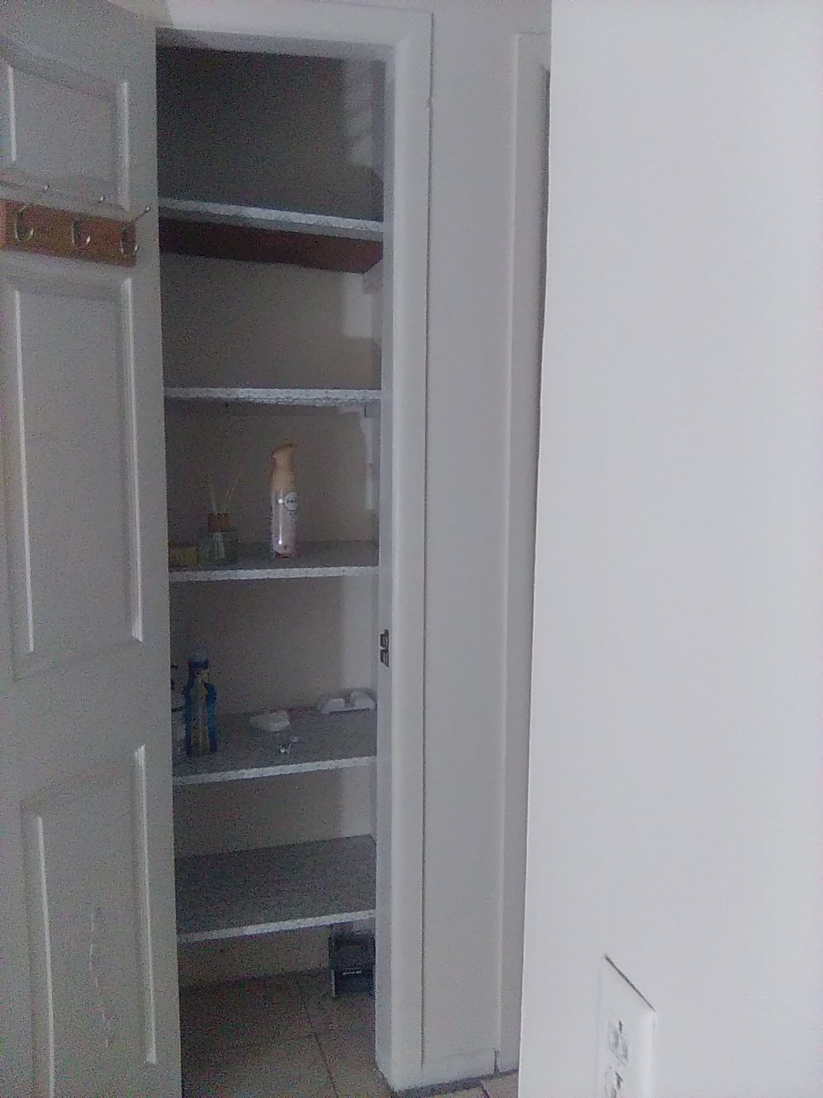 Building Photo - 516 Lincoln Hwy