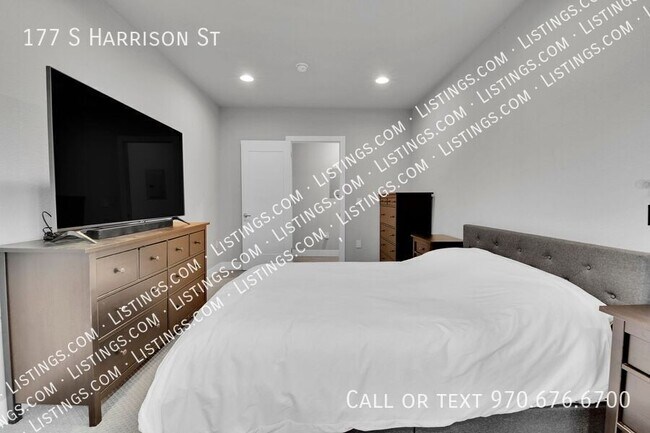 Building Photo - 177 S Harrison St