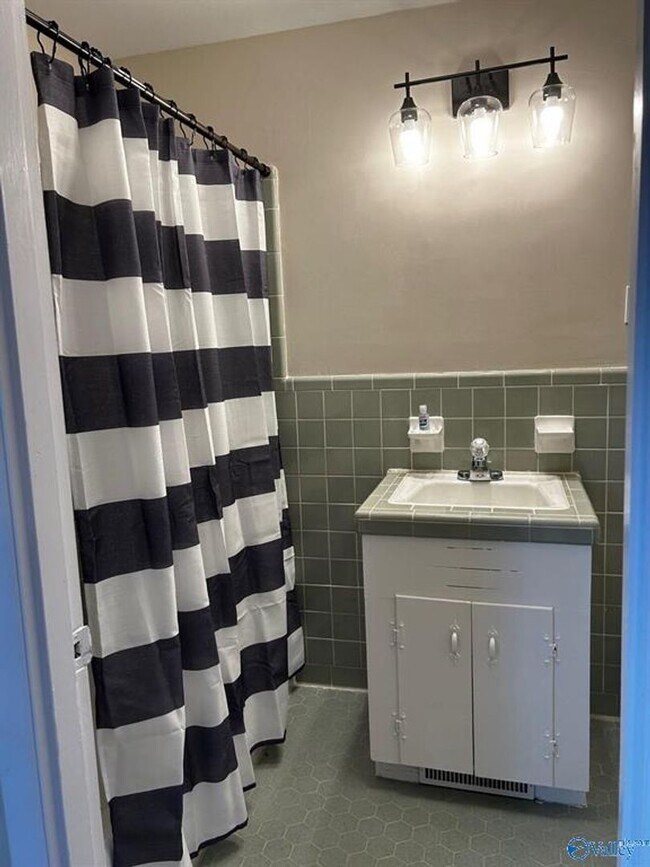 Building Photo - RENTAL HOME IN GUNTERSVILLE