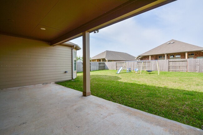 Building Photo - 8019 Cheyenne Hills Trail