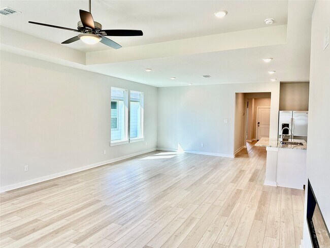 Building Photo - 21619 Flannel Bush Ln