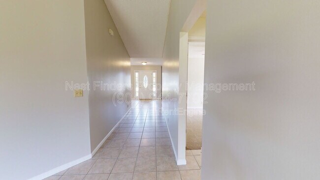 Building Photo - 2094 Forest Gate Dr W