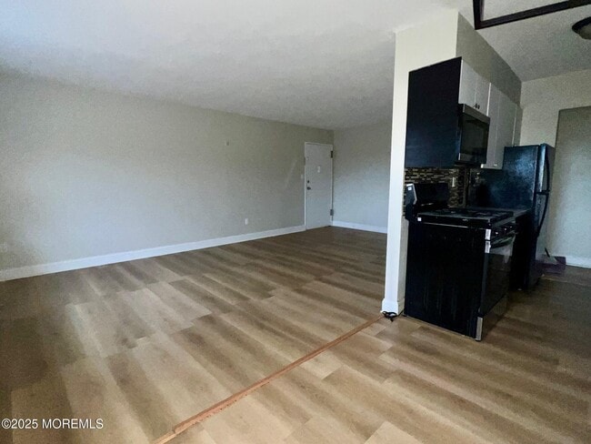 Primary Photo - 12 Manchester Ct