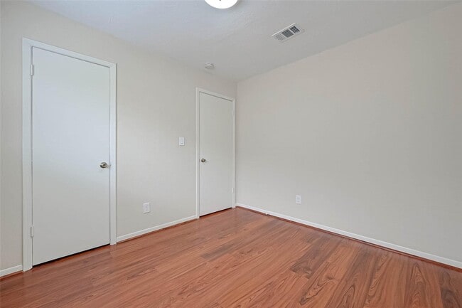 Building Photo - 2531 Planters Row