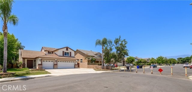 Building Photo - 11208 Greycliff Ave