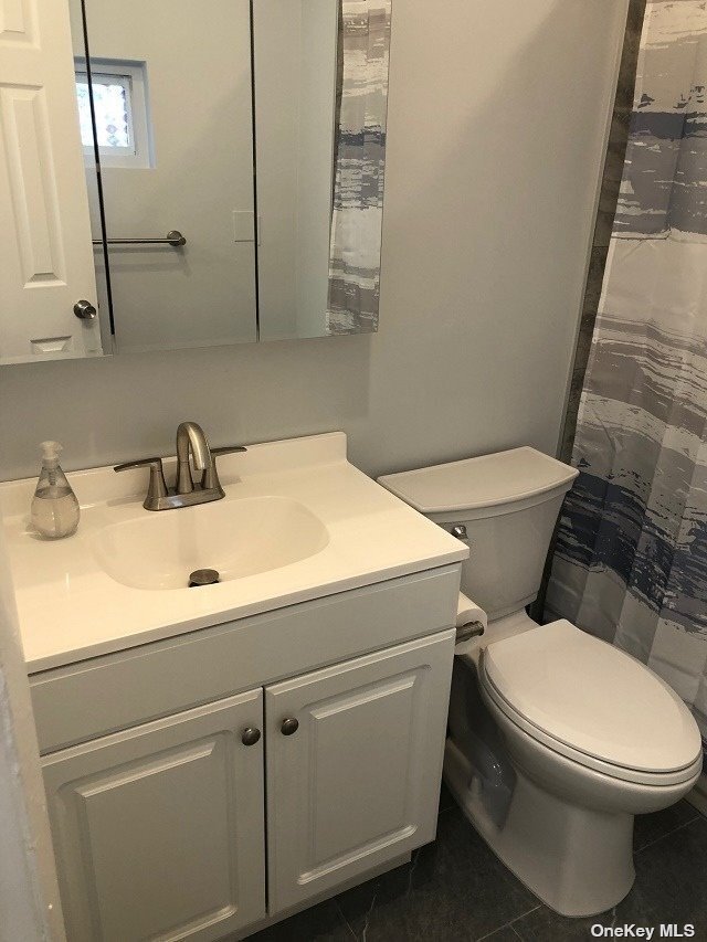 Building Photo - 43 Division Ave