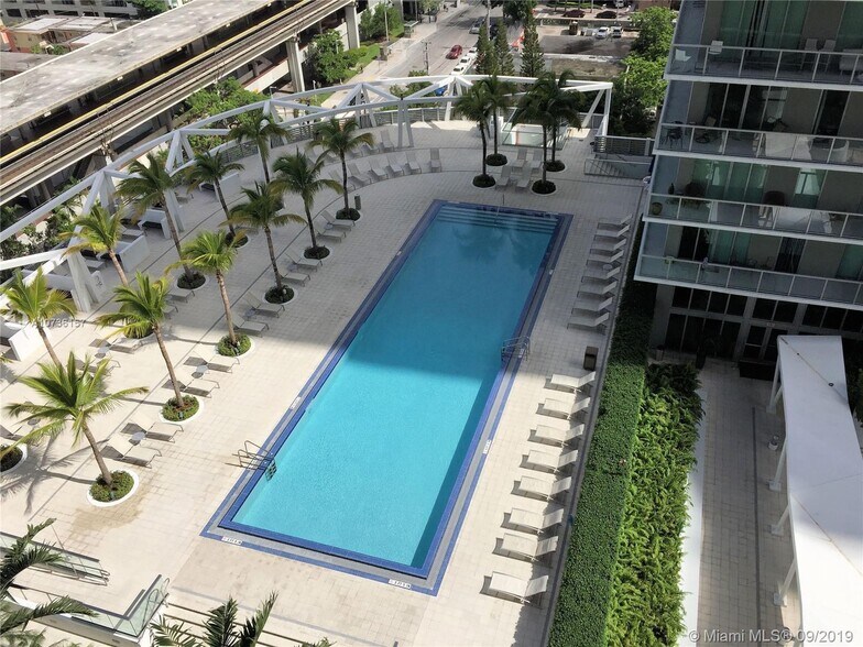 Pool - 1111 SW 1st Ave