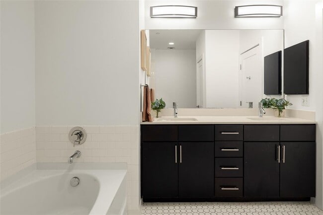 Building Photo - 2804 Treble Ln
