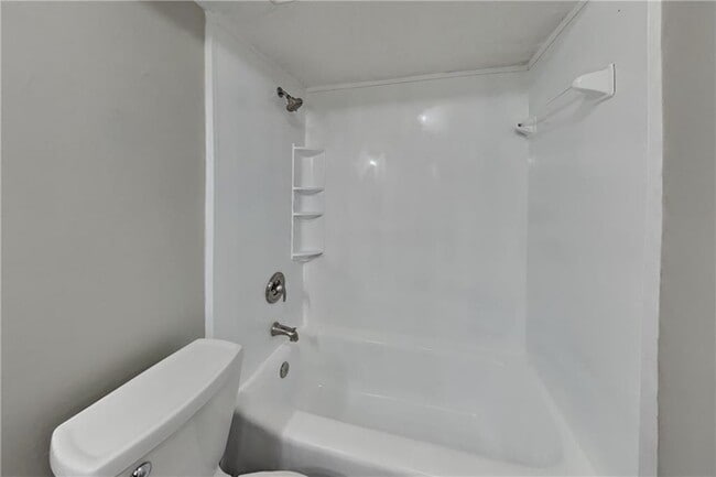 Building Photo - 4741 Nutmeg Way SW