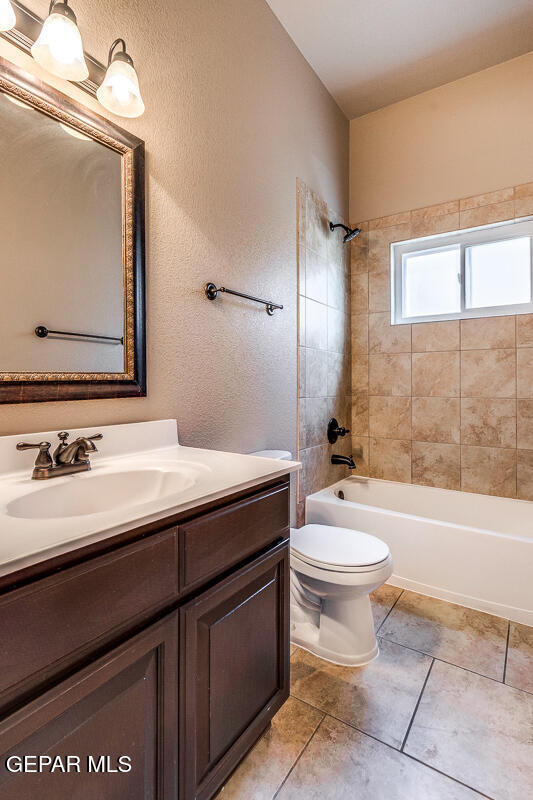 Building Photo - 3654 Almond Beach Dr