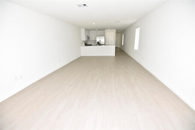 Building Photo - 16839 Rustic Star Dr
