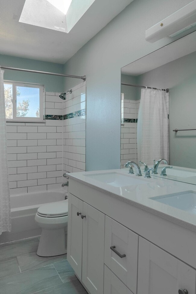 Building Photo - 7875 Chimney Terrace