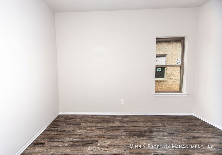 Building Photo - 1708 102nd St